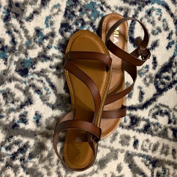 New MIA sandals 8.5 - Picture 1 of 3